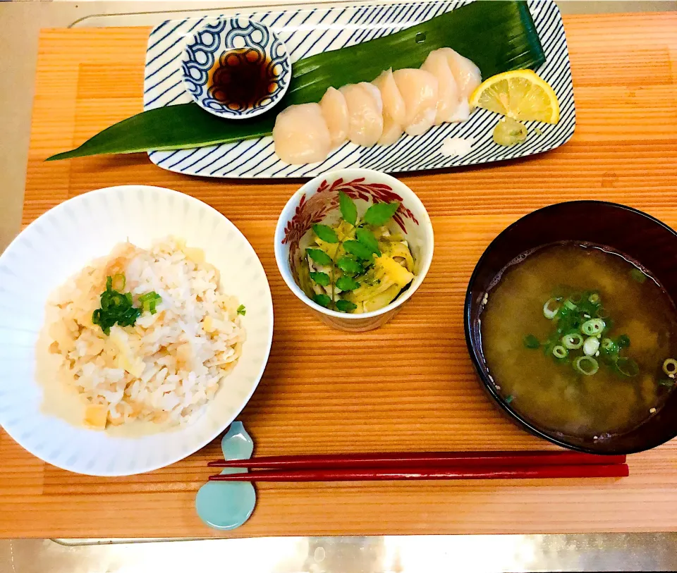 Snapdishの料理写真:たけのこご飯、木の芽和え、あおさ汁|ユミさん