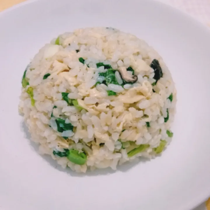 Snapdishの料理写真:Shanghai Vegetable Rice|Wenna Healthy Kitchenさん