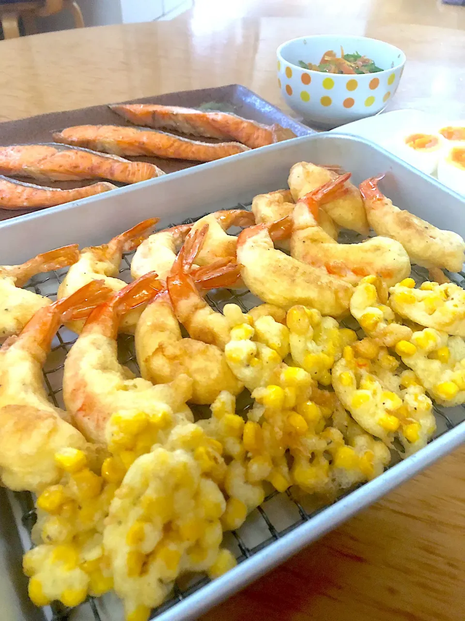 Snapdishの料理写真:海老🦐とコーン🌽のフリッター|ふみぃさん