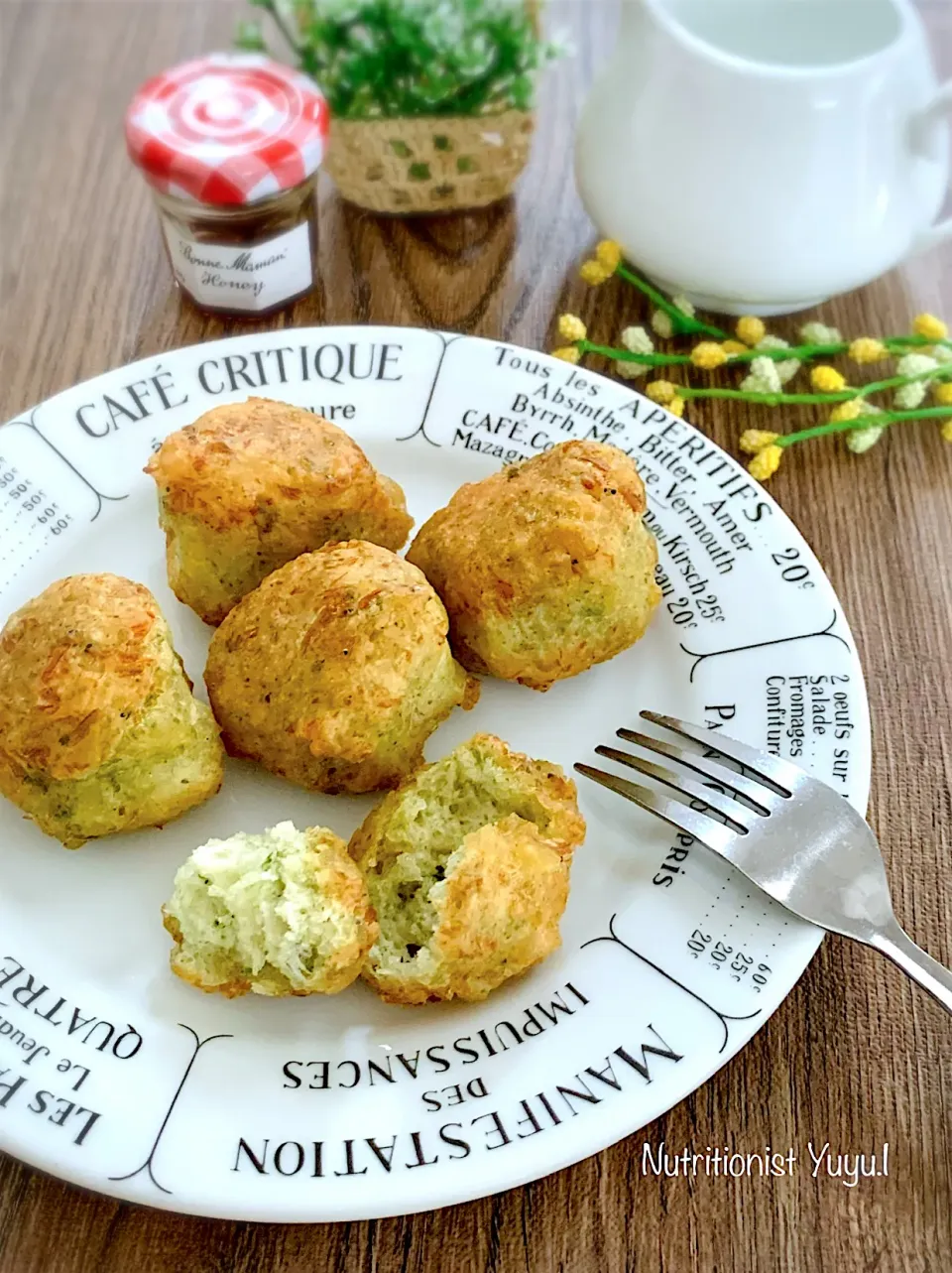 ホットケーキミックスでしらすと青海苔のゼッポリーネ風|ゆーこどんさん