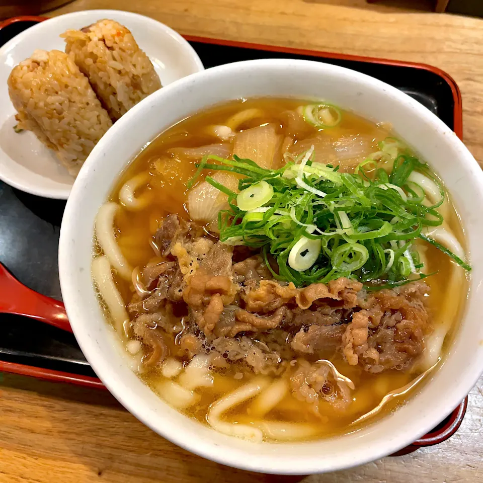 肉うどん かしわ飯にぎりセット|T. Wonderさん