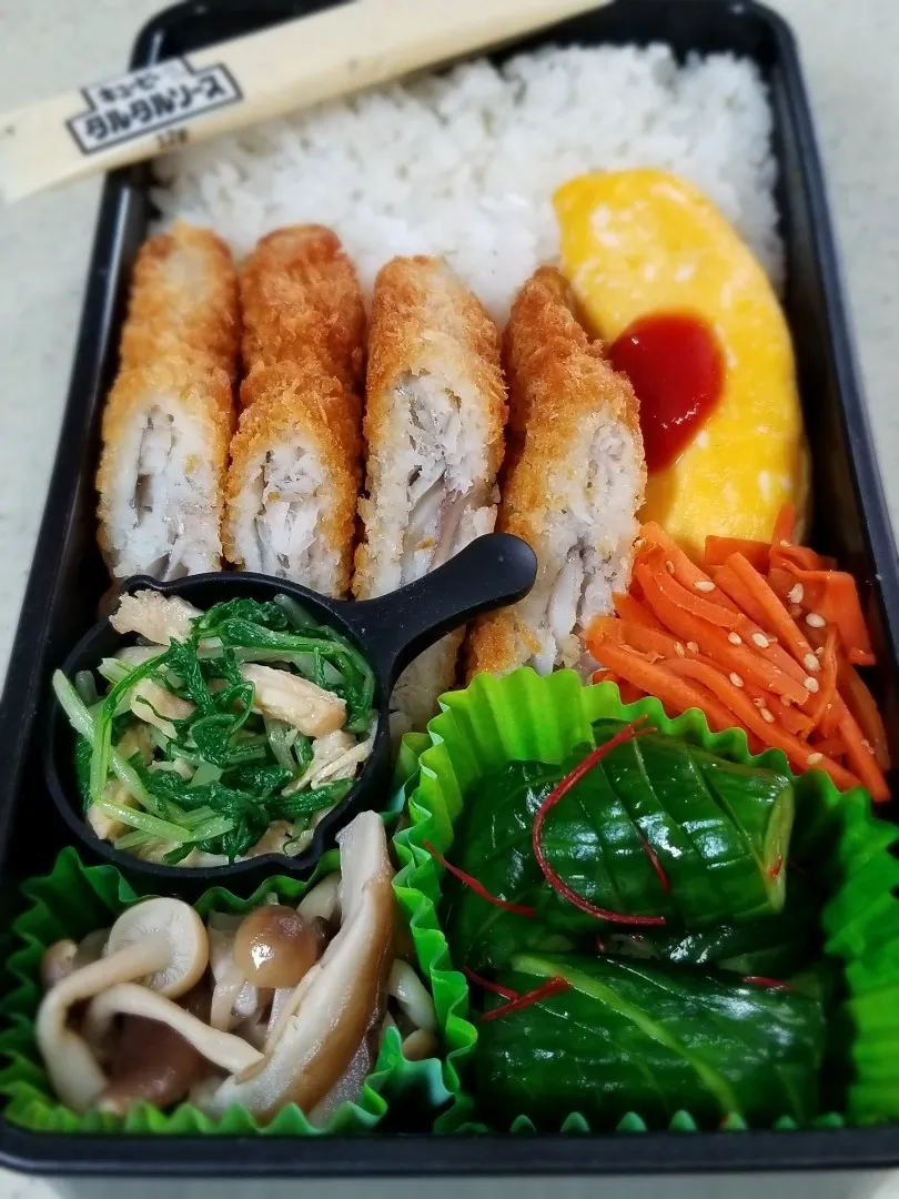 ミニオムレツと白身魚フライのお弁当🍱|ぱんだのままんさん