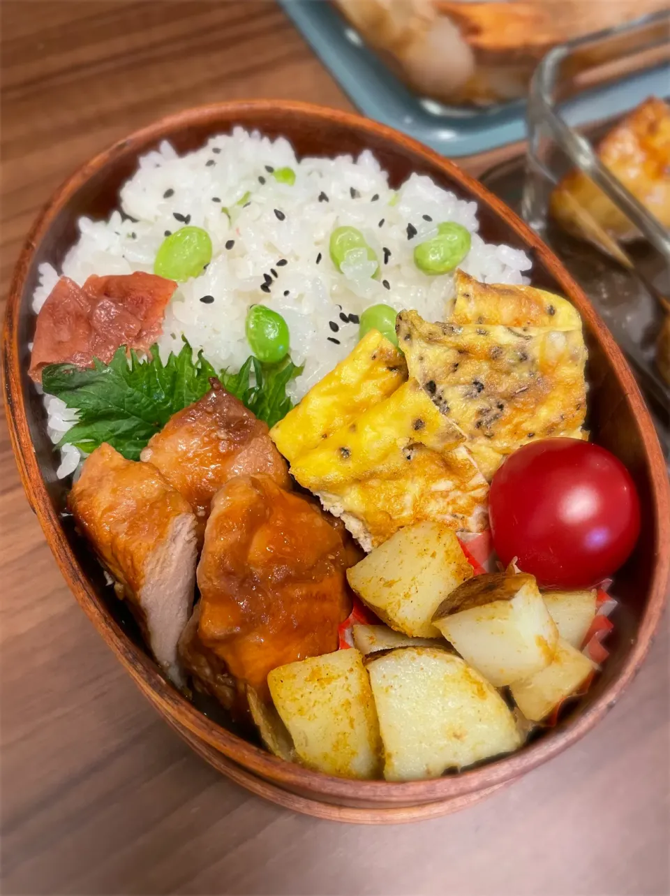 あるもの詰め込み夜鳴き弁当|morimi32さん