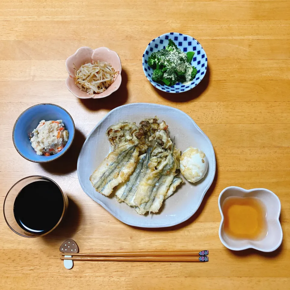 キスと舞茸と卵の天ぷら🥚🥢|ちゃみこさん