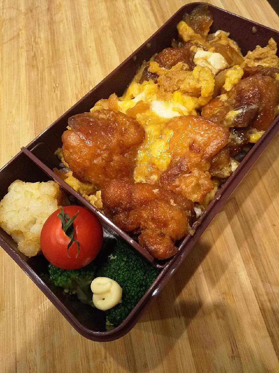 からあげ丼弁当🌸|うさぎさん