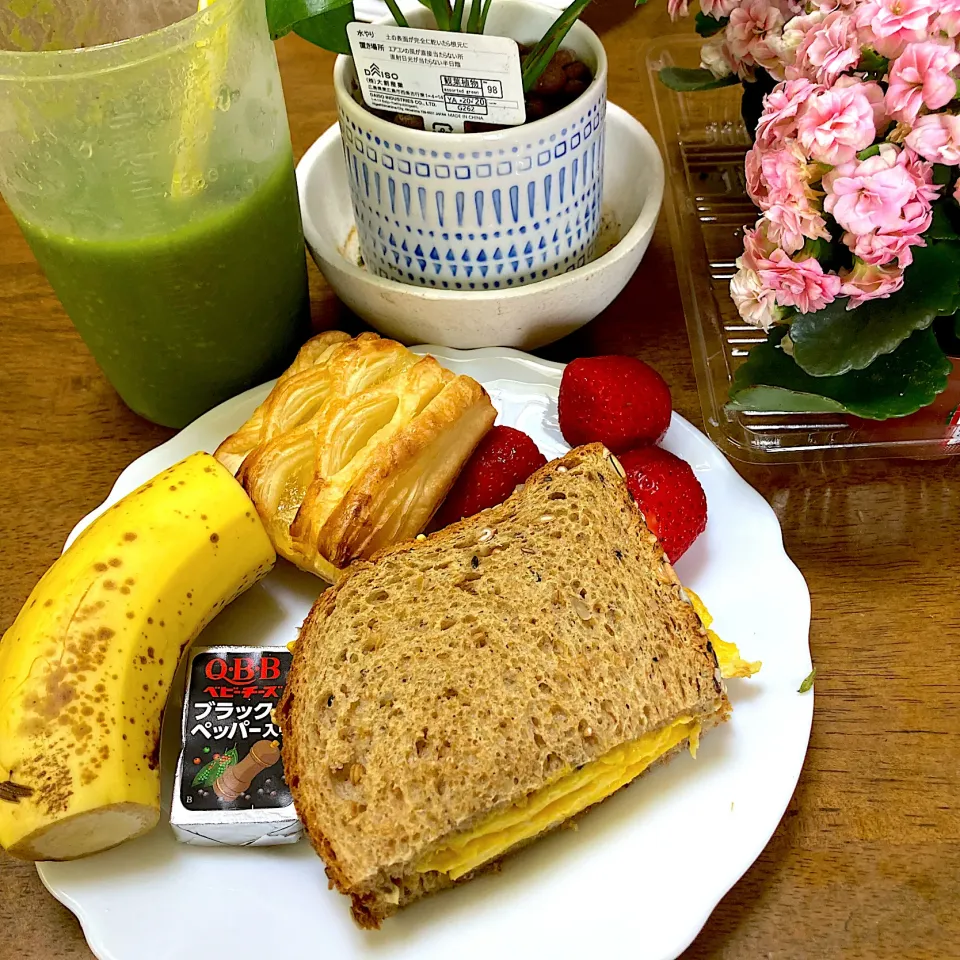 Snapdishの料理写真:朝食|みんみんさん