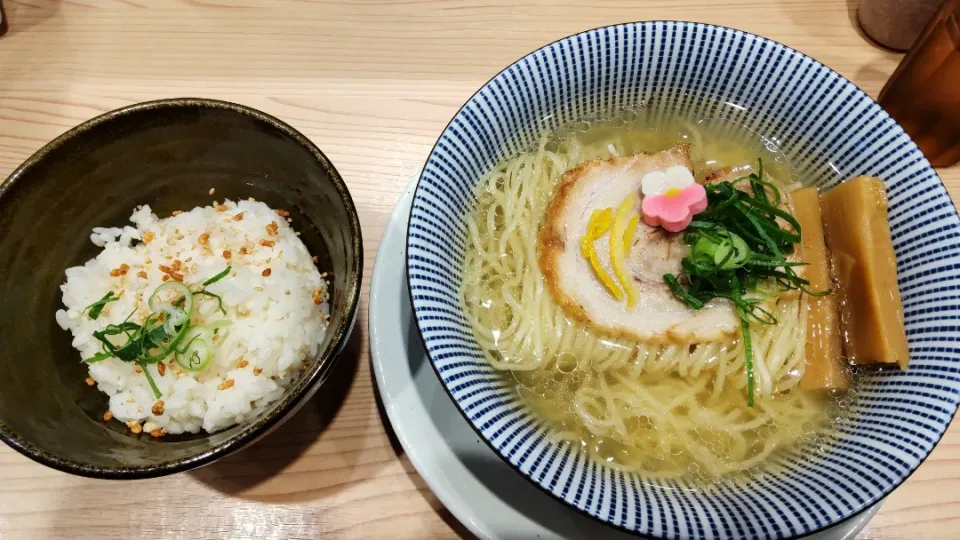 鯛塩らあめんと鯛めしのセット@灯花ペリエ千葉店|watarunさん