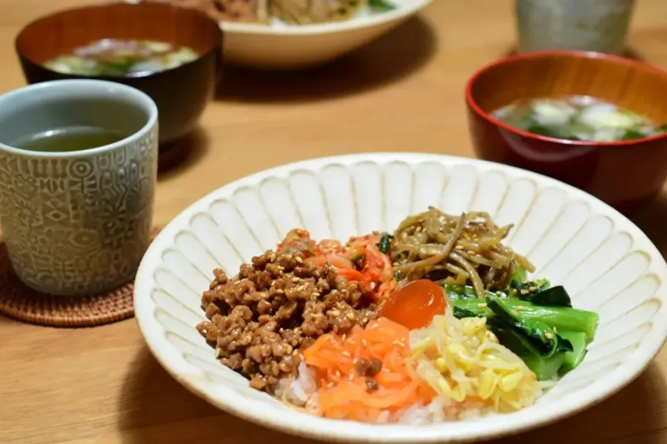 大豆のお肉のビビンバ丼|うにんぱすさん