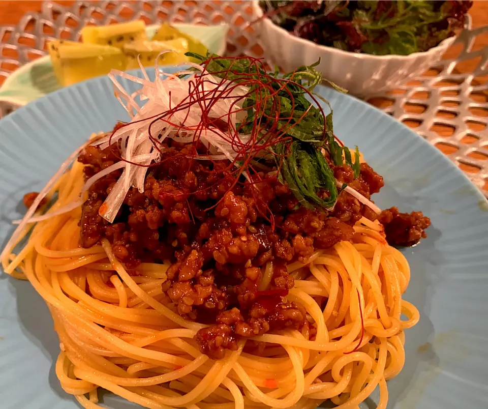 和風ミートパスタ🍝ミートは甘味噌味|いちごさん