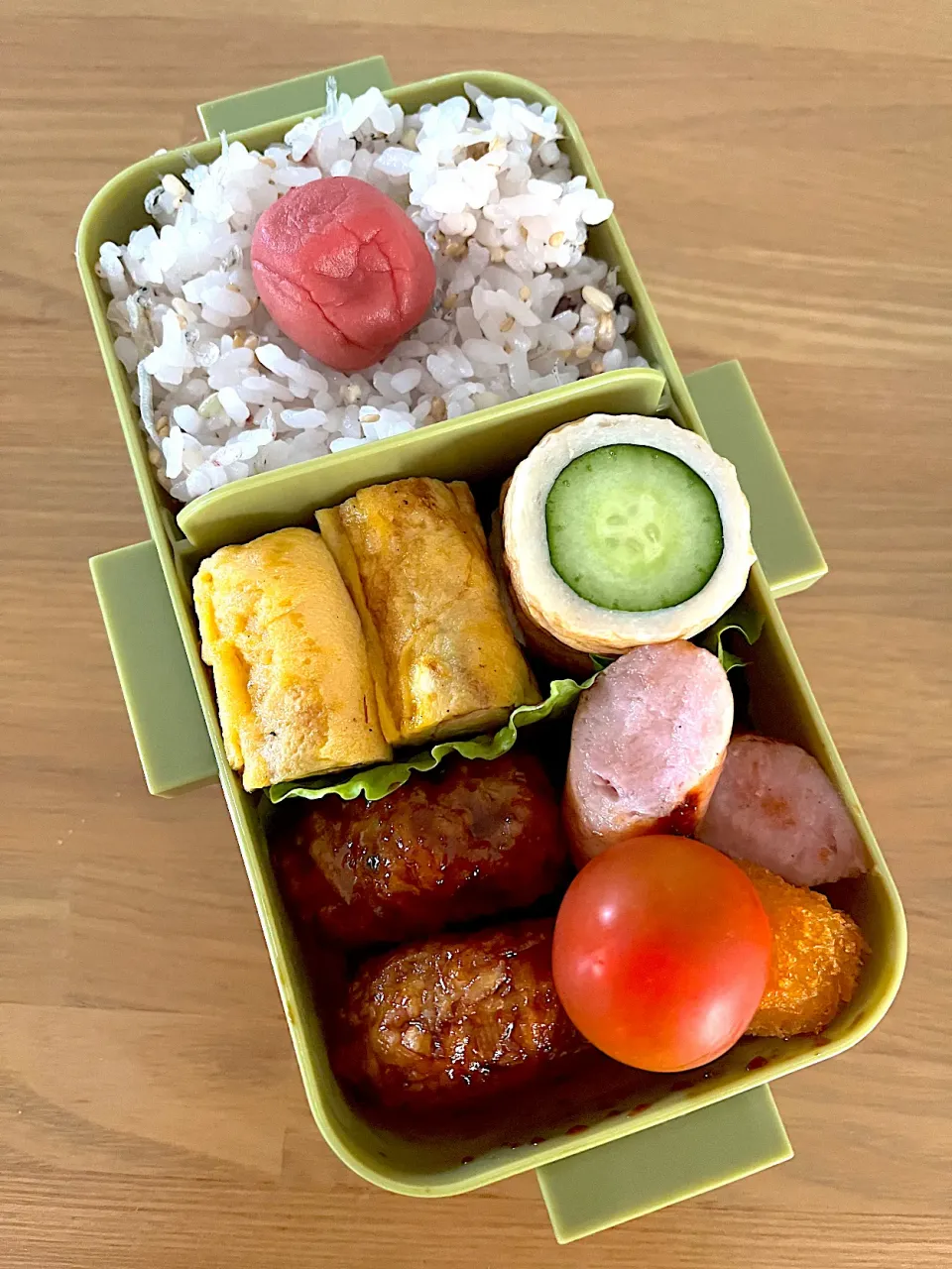 Snapdishの料理写真:照り焼きつくね弁当🍱|ちっくんさん