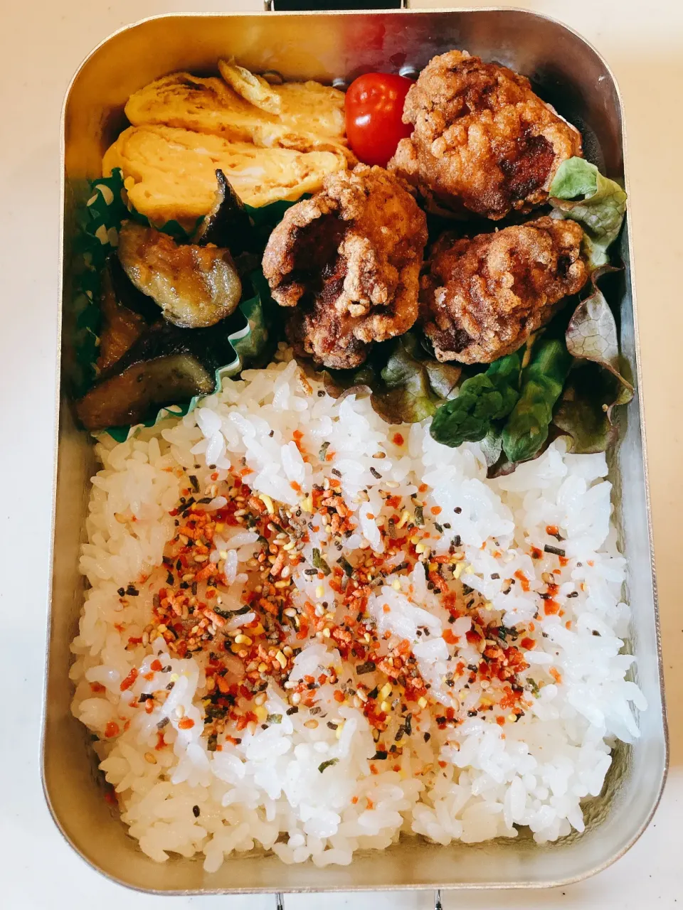 Snapdishの料理写真:唐揚げ　なすの味噌炒め|トモさん