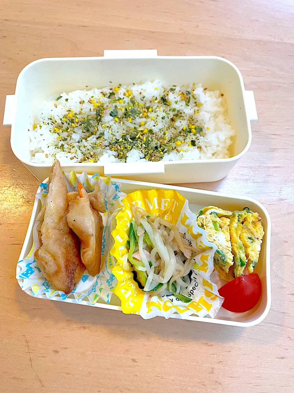 中学生弁当　春巻き　♯作り置き冷凍　♯少食娘|りんごさん