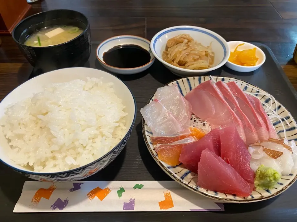 お造り定食🐟🐙|buhizouさん