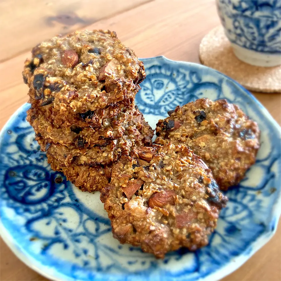 Snapdishの料理写真:ましてさんの料理 バナナオートミールクッキー🍪|ましてさん