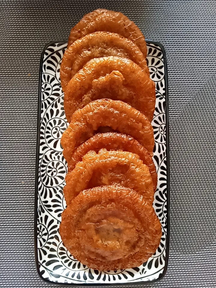 Snapdishの料理写真:My first attempt to make "Kue Cucur"|rendangxjollofさん