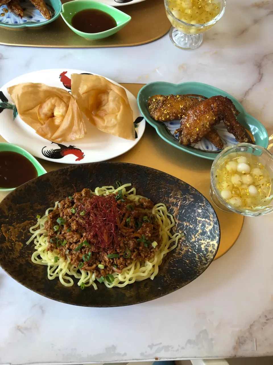 汁なし坦々麺、蜂蜜ペッパーチキン、揚げワンタンのレッスンに参加しました。|マカロンさん