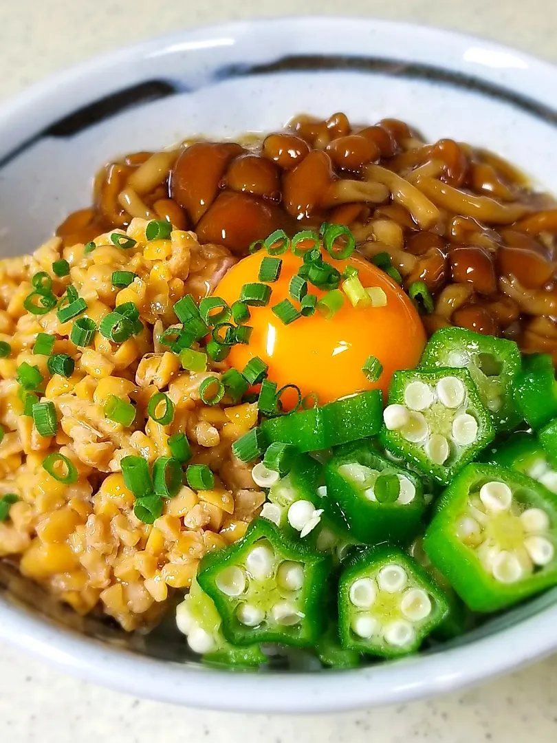 ネバネバ丼|ぱんだのままんさん