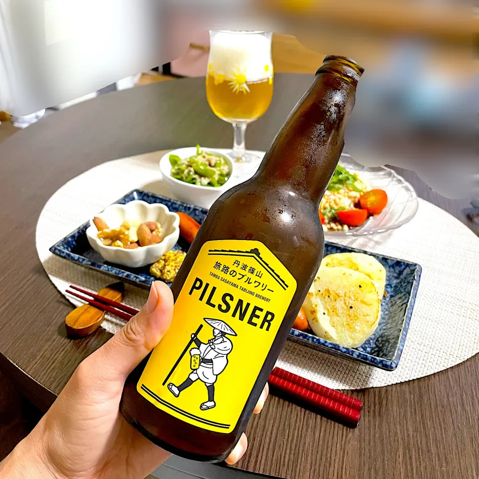 アテを並べた晩ご飯：丹波篠山旅路のブルワリー PILSNER|ななみんさん