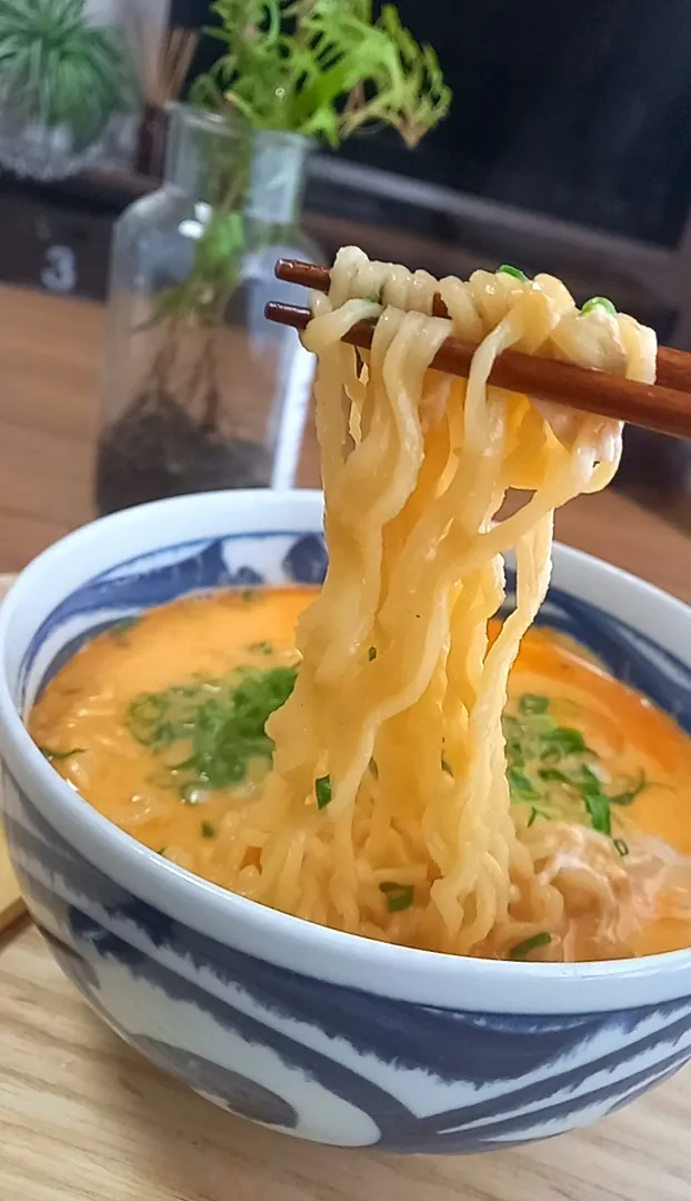 生ｸﾘｰﾑ辛ﾗｰﾒﾝ|まりおさん