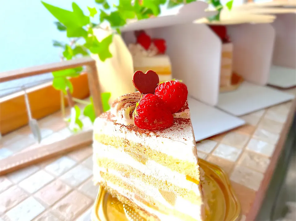 イチゴのショートケーキ🍰|まぁひろさん