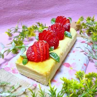 Snapdishの料理写真:ダーリン作⸜🌷︎⸝‍
苺のチーズテリーヌ🍓(˶ᵔᵕᵔ˶)🍓