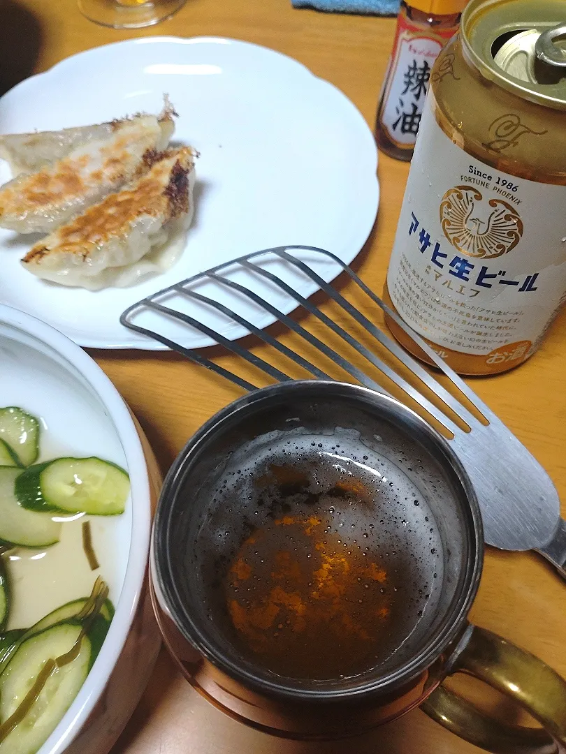 餃子とビール|しまだ ちえこさん