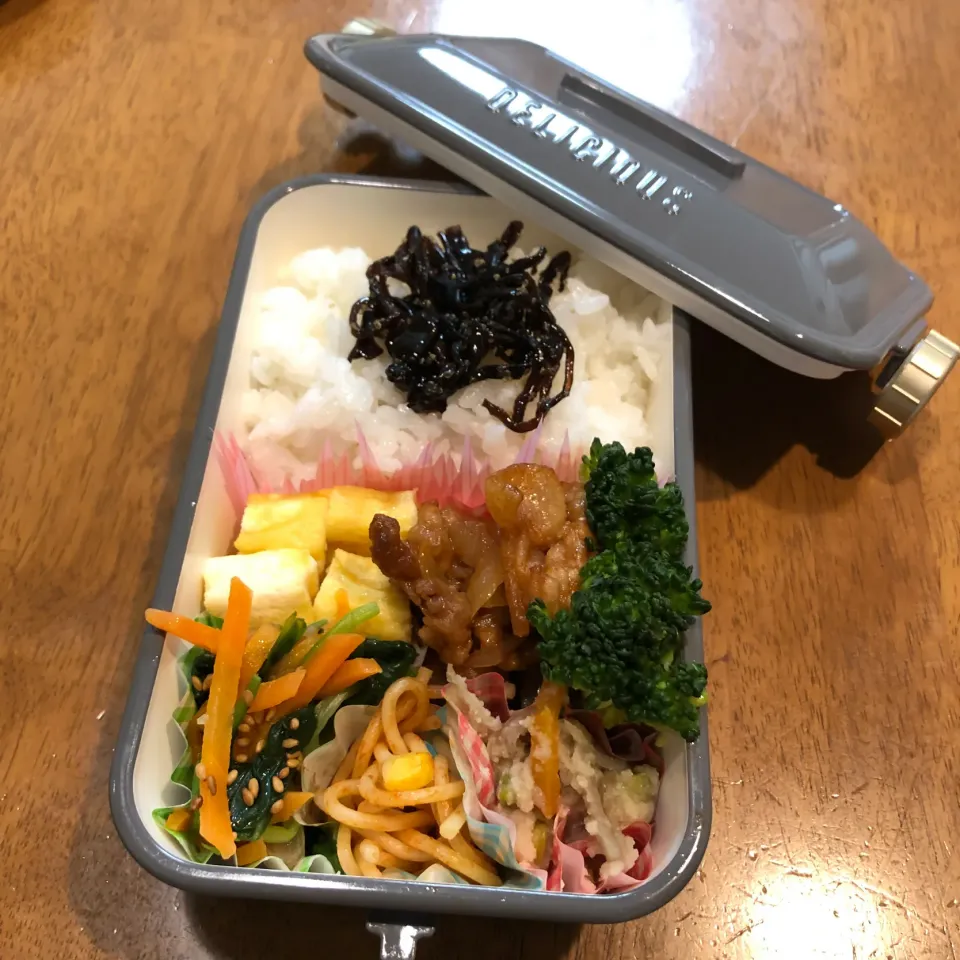 今日のお弁当|トントンさん