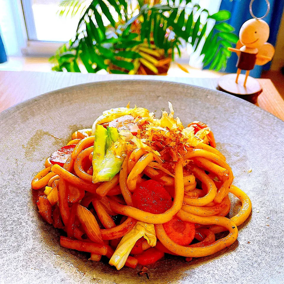 ごく一般的な焼きうどん😊　いただきます。😋|Sの食卓さん