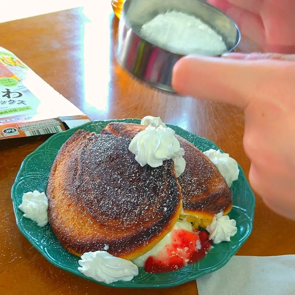 ふわふわパンケーキ🥞|とししいたけさん