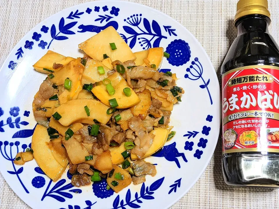 Snapdishの料理写真:からあげビールさんのお料理〜　旬たけのこと豚バラの甘辛うまかシャン炒め|f.1125beさん