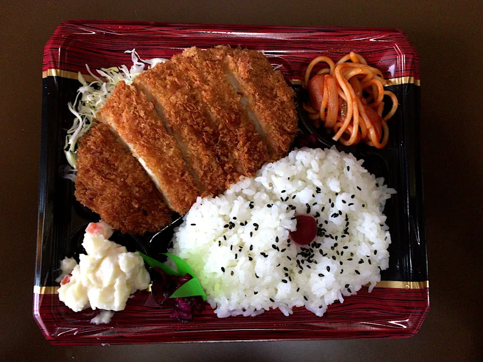 豚カツ弁当|ばーさんさん