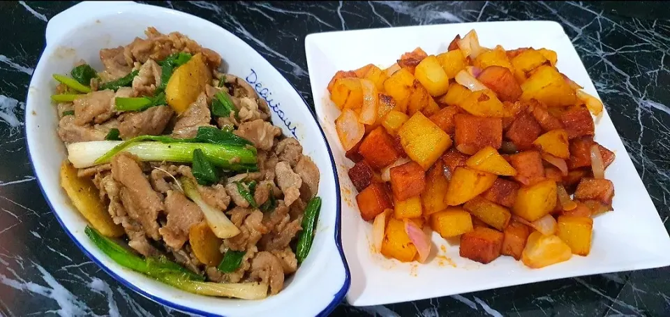 Dinner 😋💁‍♀️
stir fry 五花肉 
luncheon meat potato + 🍅 sauce + red onion|🌷lynnlicious🌷さん