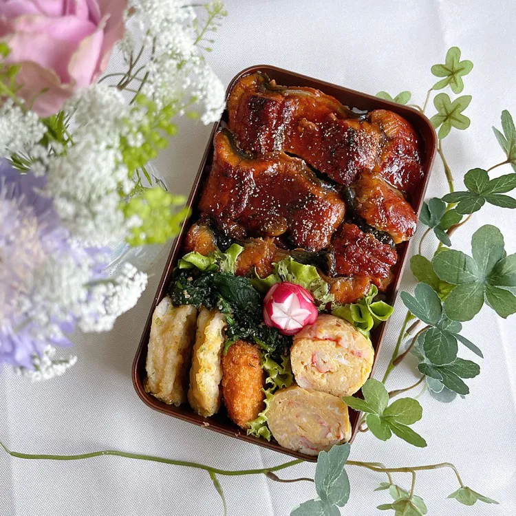 Snapdishの料理写真:4/27❤︎主人のお弁当🌱✨鰻重|Makinsさん