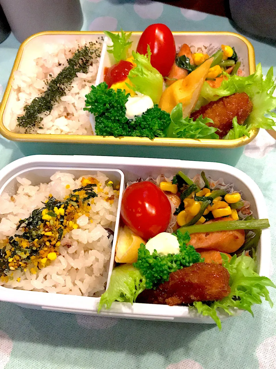 Snapdishの料理写真:2022.4.27  ＊今日のお弁当＊ほうれん草とウインナーのバター炒め＊|rinrin*mama*さん