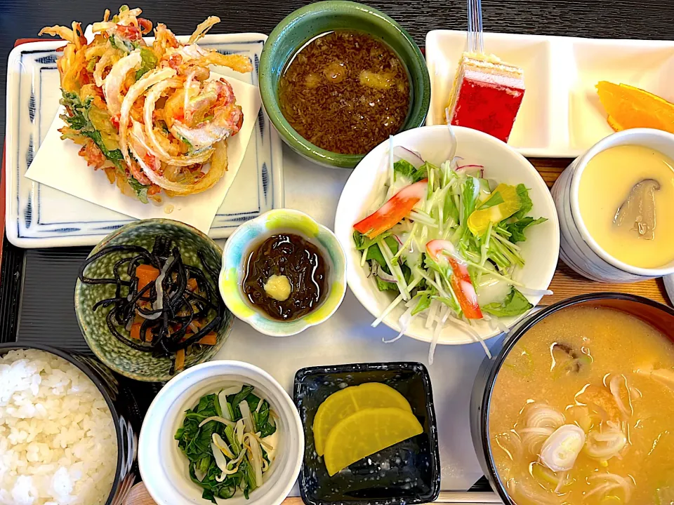 桜海老入りかき揚げと孟宗筍汁定食|あーちゃんさん