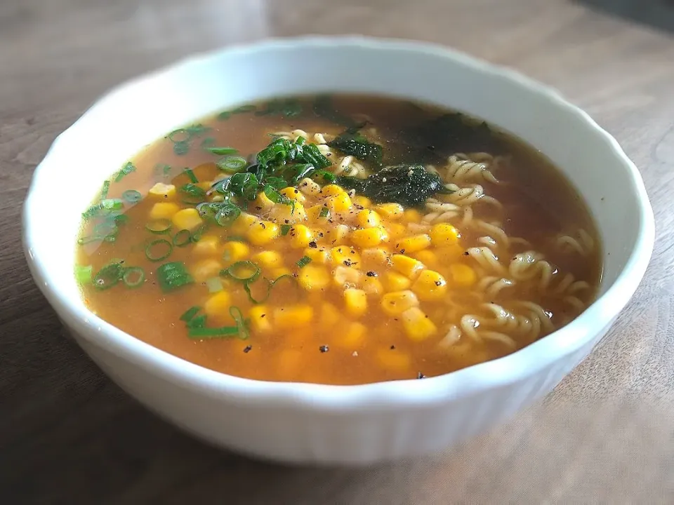 味噌バターコーンラーメン|古尾谷りかこさん