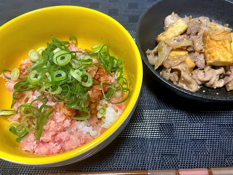 ねぎとろ丼、豚肉と厚揚げのごま味噌炒め|ゆうさん