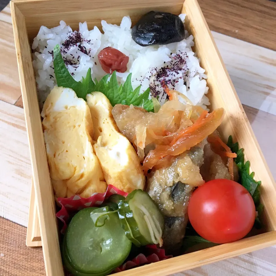 Snapdishの料理写真:小あじの南蛮漬け弁当|はるさん