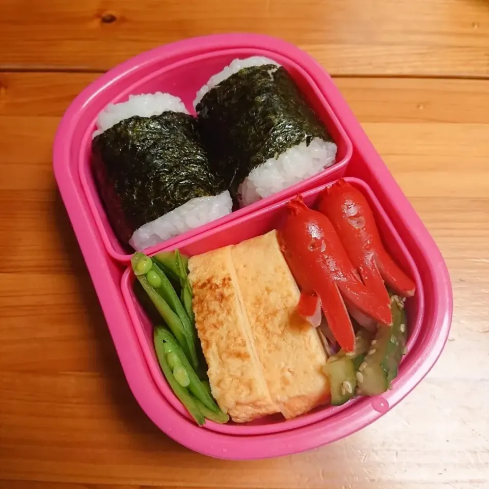 Snapdishの料理写真:🌸生まれて初めての遠足弁当🌸|なおさん