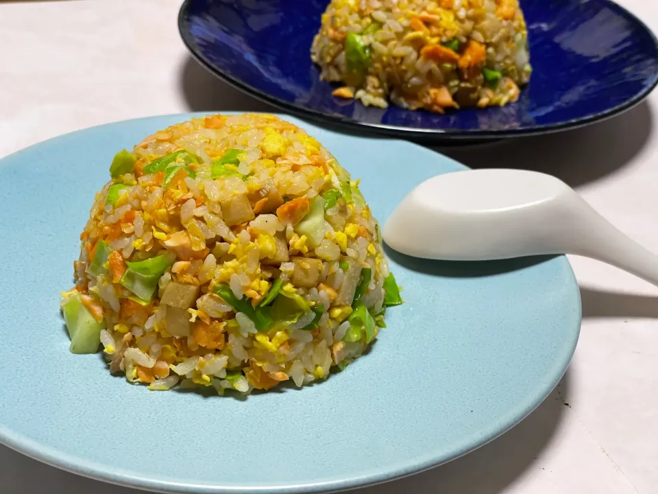 食感楽しい　筍ザクザク鮭炒飯|レオンさん