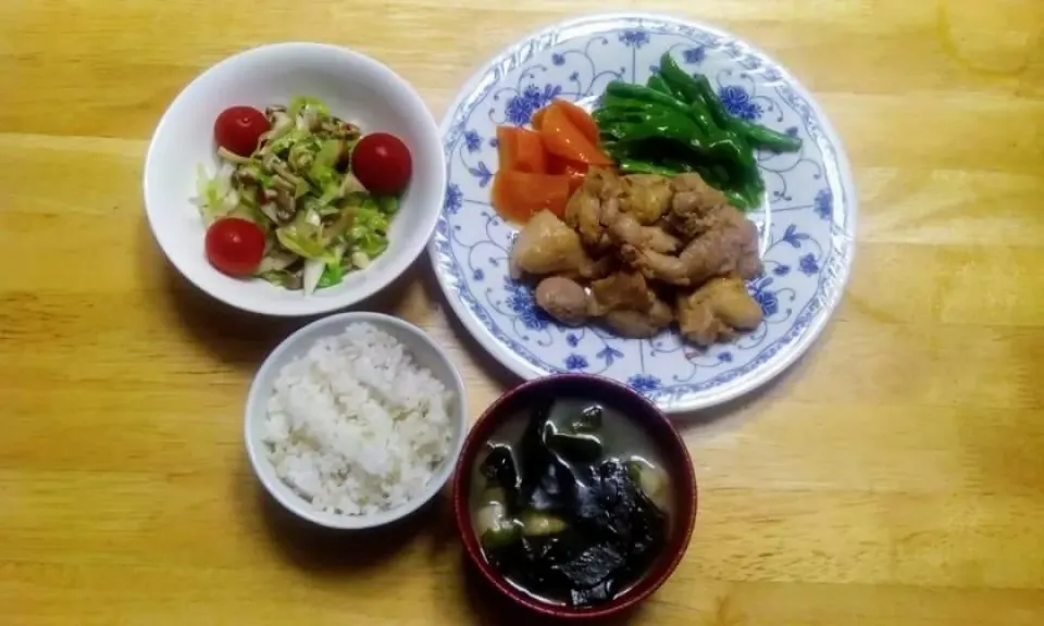 「鶏もも肉の塩麹焼き」です。|トヨシと申します。さん