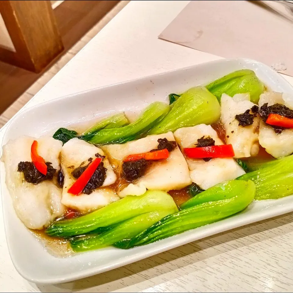 Steamed fish fillet with vegetables|Mariano Ngさん