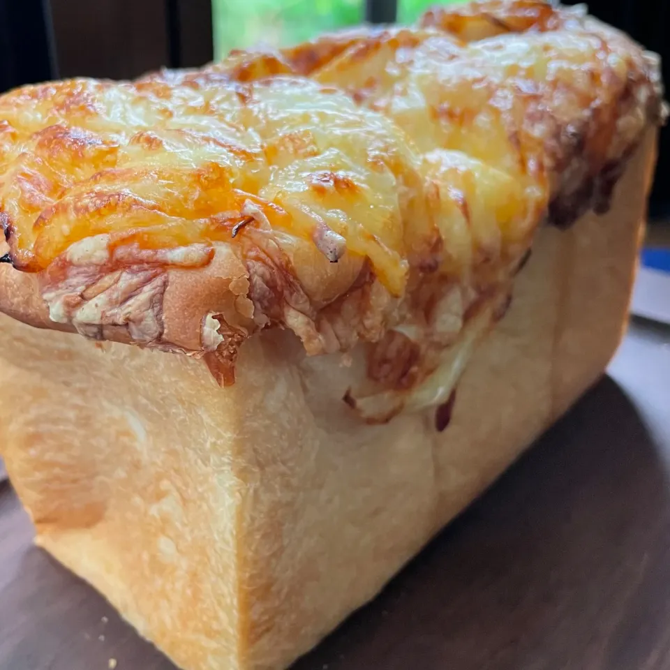 ❁︎na--na❁︎Nさんの料理 オニオンチーズブレッド🍞|すと☺︎*☻さん