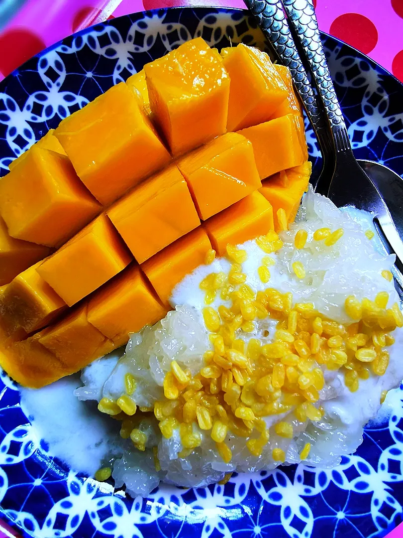 Mango with Coconut Sticky​ Rice​ 🥰🇹🇭|👑Rawi🍁Riw👑さん