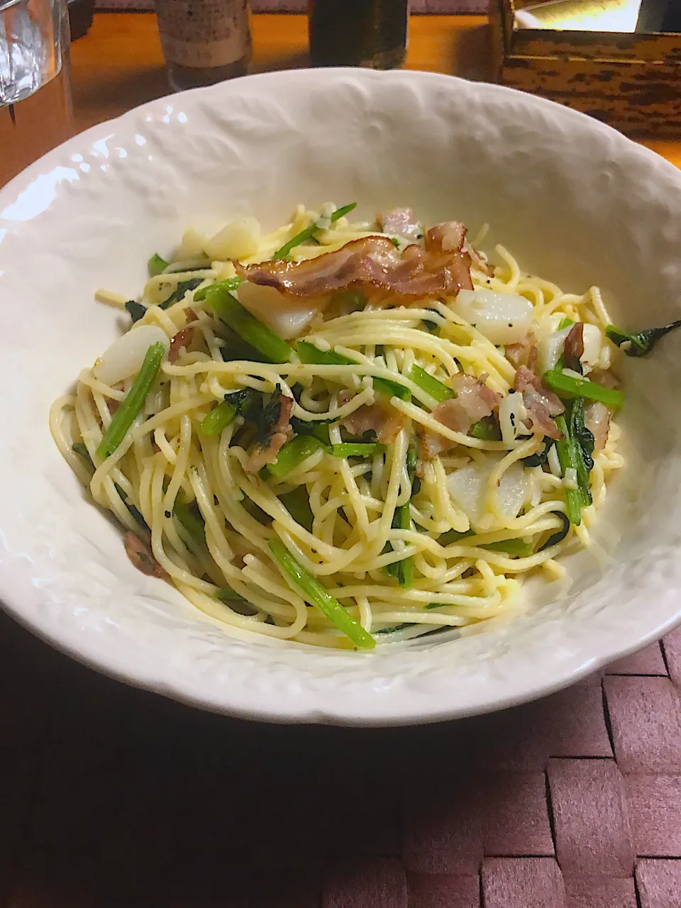 かぶとベーコンのパスタ 焼きベーコンのせ|沖壮平さん