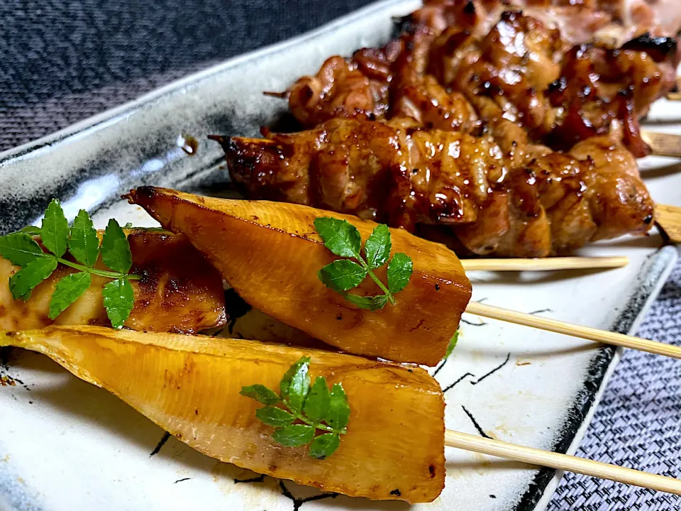 Snapdishの料理写真:お家焼き鳥&焼き竹の子|sakurakoさん