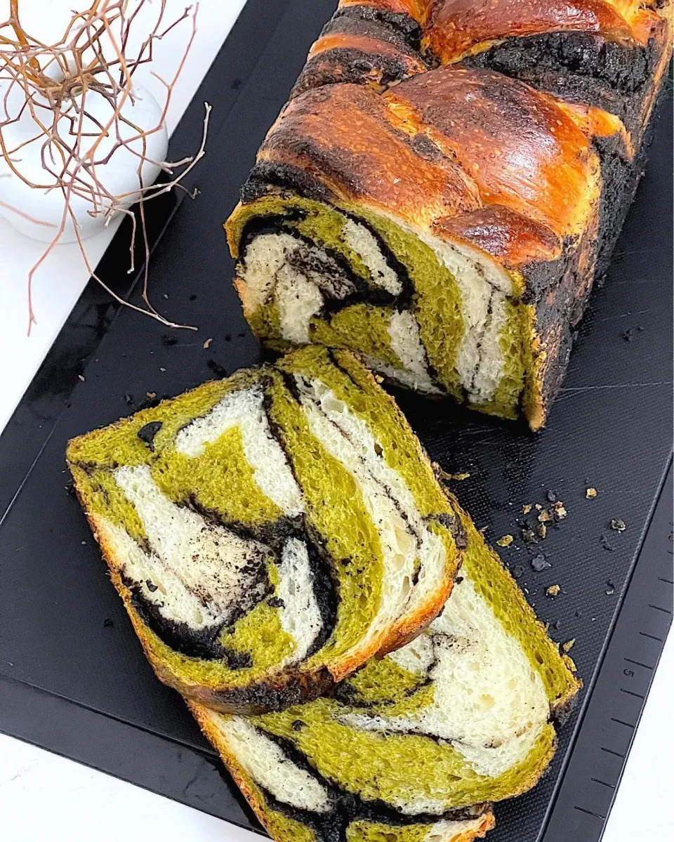 Matcha and black sesame babka|12Dragonさん