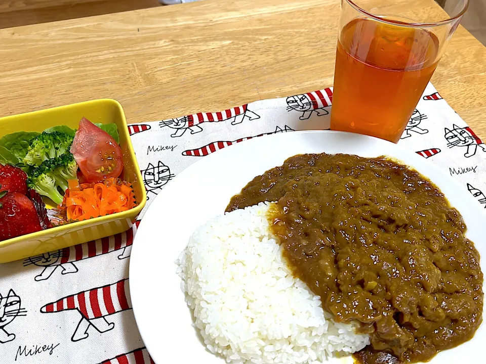 じっくり煮込んだカレー|Shioriさん