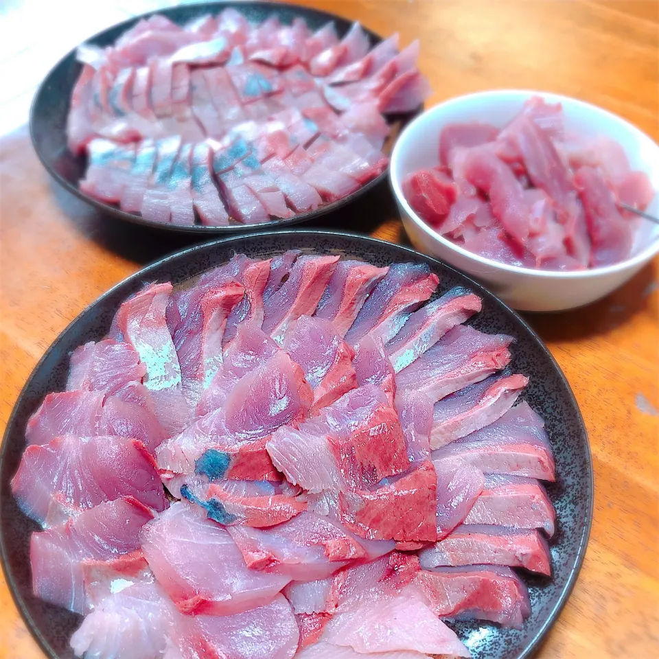 ぶりのお刺身🐟夫の趣味🐟魚を裁くこと⑅︎◡̈︎*|ぁゃ🍃さん