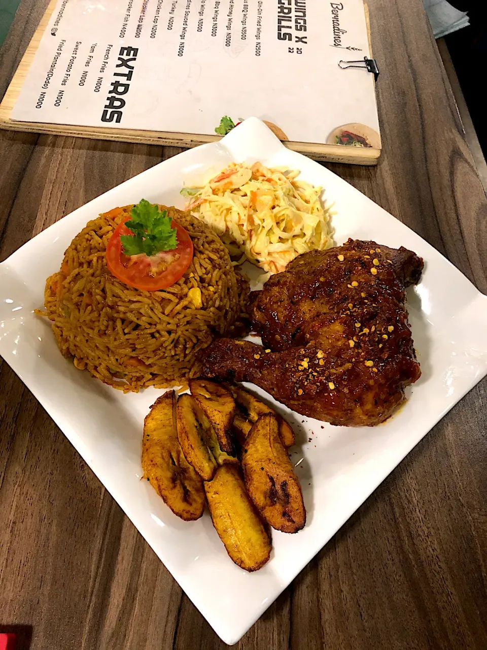 Jollof Rice, Fried Plantain, Coleslaw & Chicken Lap|chef.rejさん